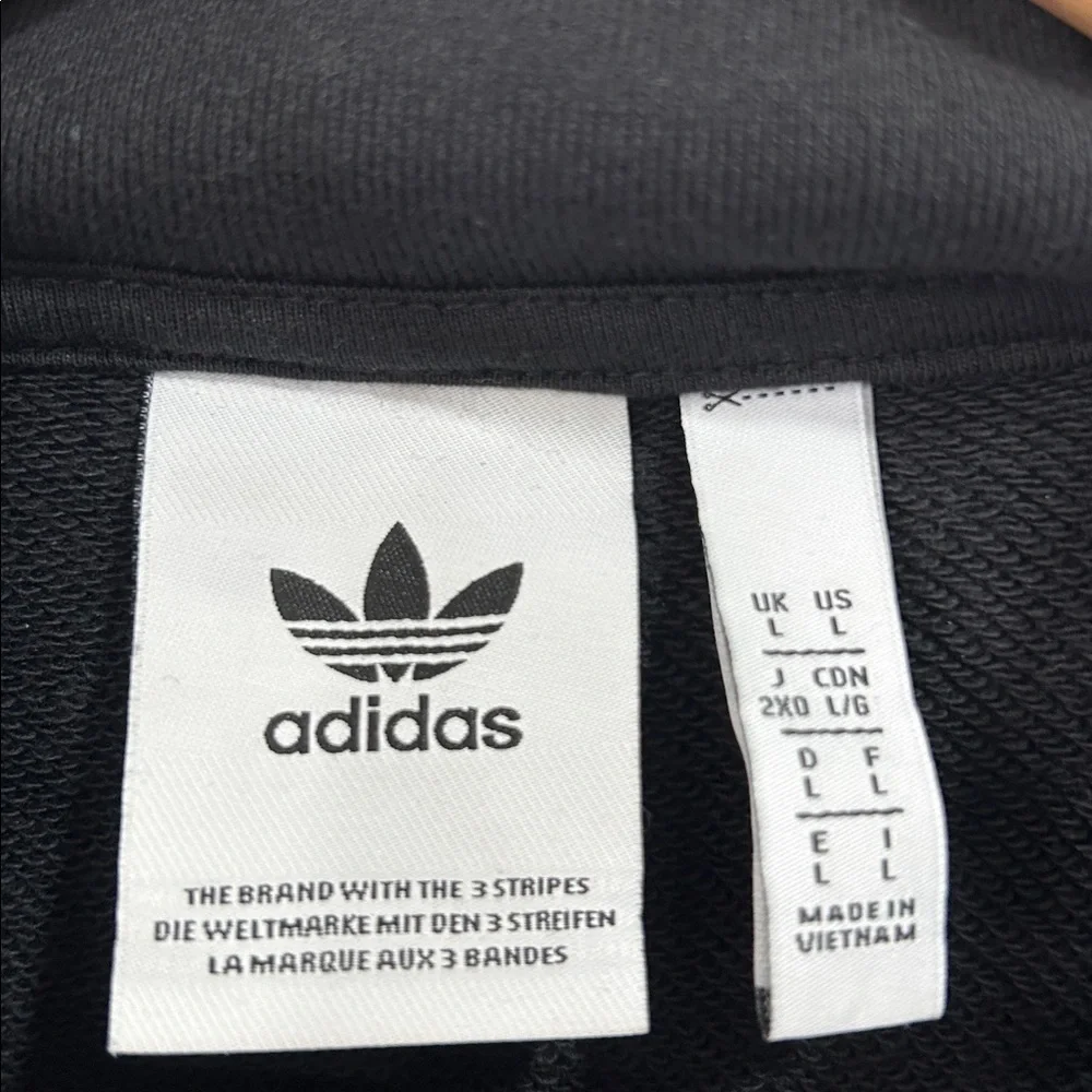 Adidas Adicolor Shattered Trefoil Embroidered Logo Black Hoodie - Large